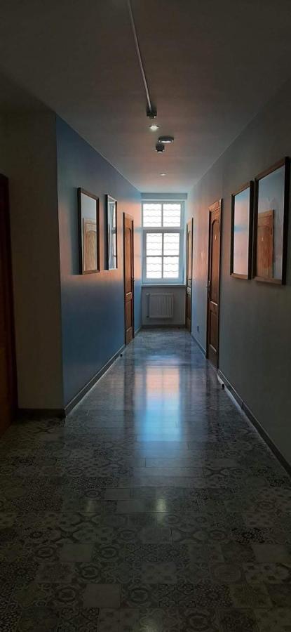 Metras Maja Hotel Aizpute Exterior foto