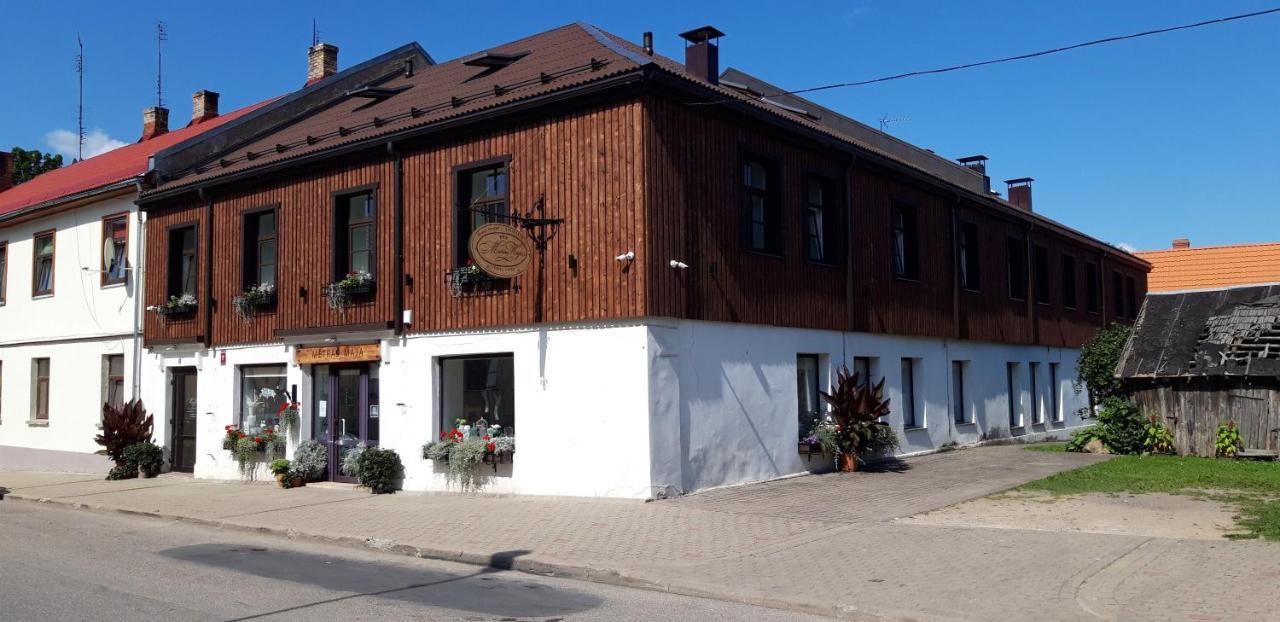 Metras Maja Hotel Aizpute Exterior foto
